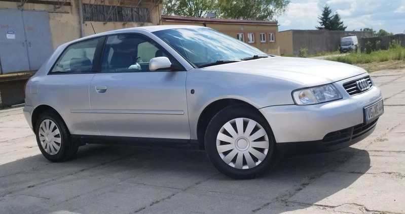 Audi A3 cena 4900 przebieg: 257408, rok produkcji 2000 z Miłakowo małe 704